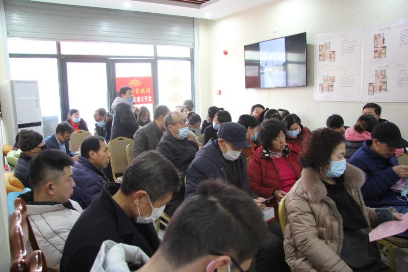 人山人海，瘋狂搶購(gòu)丨直擊龍港·育德園開盤火爆現(xiàn)場(chǎng)！