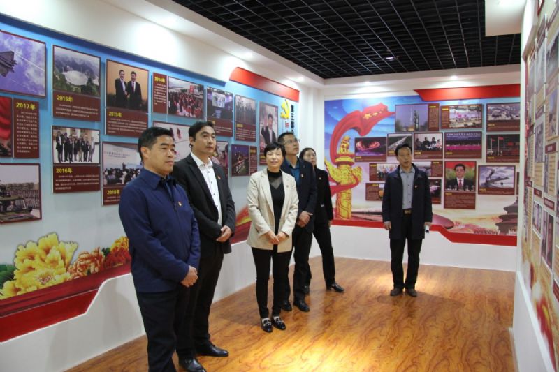 黨建共建互融共促，凝聚力量爭創(chuàng)一流 ——龍港物業(yè)黨支部與育秀學(xué)校黨支部黨建共建共享活動圓滿啟動