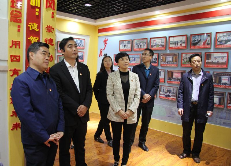 黨建共建互融共促，凝聚力量爭創(chuàng)一流 ——龍港物業(yè)黨支部與育秀學(xué)校黨支部黨建共建共享活動圓滿啟動