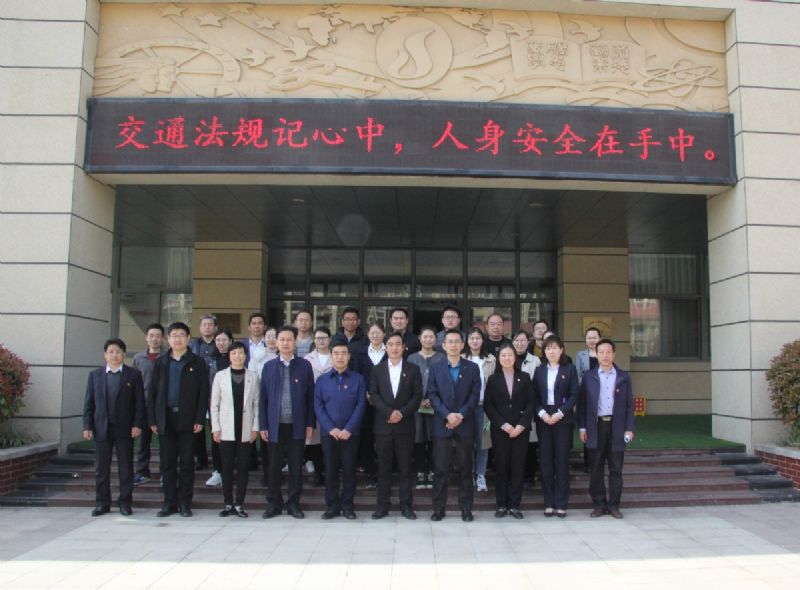 黨建共建互融共促，凝聚力量爭創(chuàng)一流 ——龍港物業(yè)黨支部與育秀學(xué)校黨支部黨建共建共享活動圓滿啟動